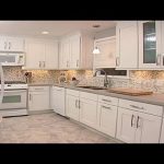 Kitchen Backsplash Ideas With White Cabinets - YouTu