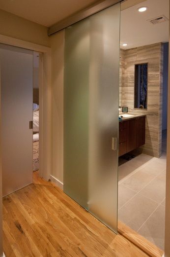 Bathroom entry doors with full sliding frosted glass | Decolover .