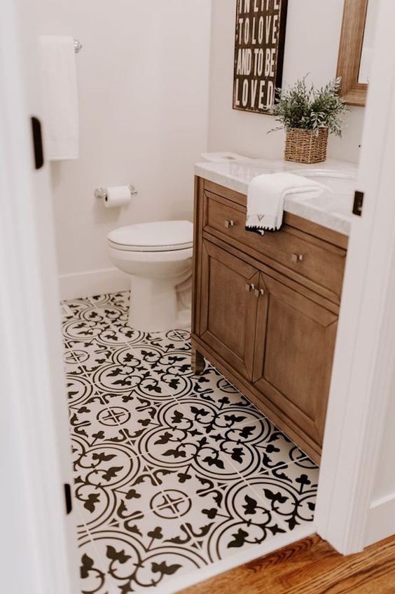 The Best Bathroom Flooring Ideas on a Budg