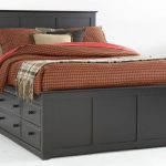 queen bed with six under bed drawers on each side | ... queensize .