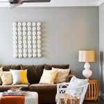14 Stunning Ways to Use a Brown Sofa in 2020 | Brown couch living .
