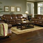 10 Gorgeous Living Rooms with Leather Couch