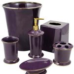 15 Elegant Purple Bathroom Accessories | Home Design Lov