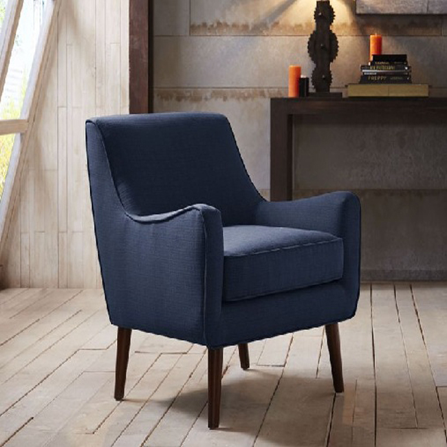 9 Most Comfortable Living Room Chairs | Styles At Li