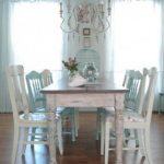 White Distressed Dining Table - Ideas on Fot