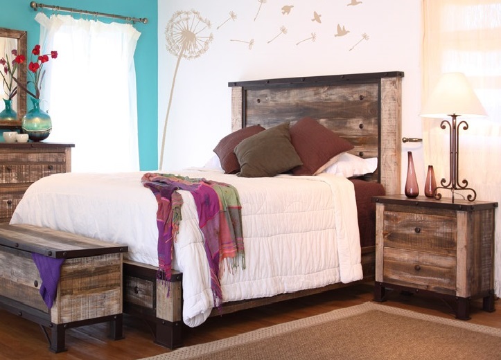 Bradley's Furniture Etc. - Traditional Bedroom Collectio