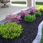 cheap landscaping ideas for front | Easy landscapi