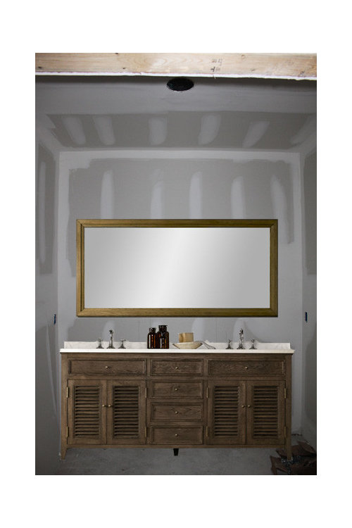 One large mirror or two individual mirrors over double vanit