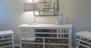 Mirrored Dresser and 2 Matching Nightstands Pure White, Mirrored .