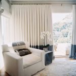 Modern White Living Room With Curtains - Home and Interi