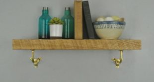 Reclaimed Wood Shelf w/ Brass Brackets – Pepe & Caro