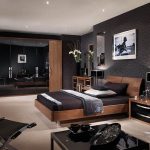 Capri bedroom in American Black Walnut & High Gloss Black | Black .