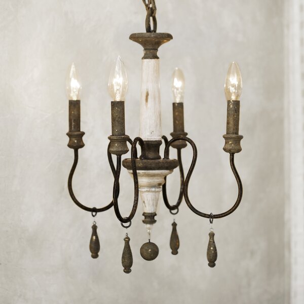 Lark Manor Armande 4-Light Candle Style Classic / Traditional .