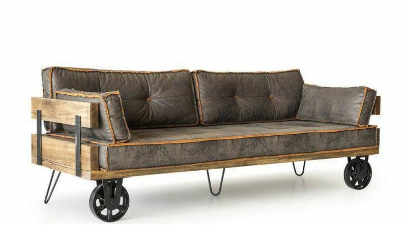 Customizable traditional furniture retro sofa medieval style .