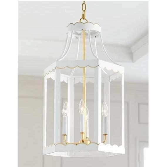 Chinoiserie Chandelier in Glossy White and Go