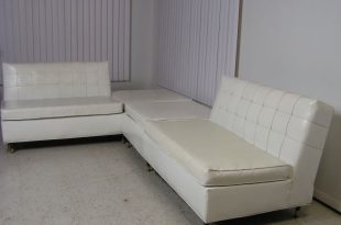 1960's Mid Century Modern White Vinyl Sectional Sofa Retro Couch .