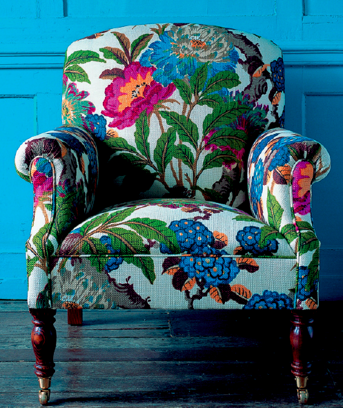 fabric bold chair | Upholstered furniture, Home decor furniture, Dec
