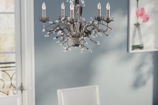 House of Hampton® Hesse 5 - Light Candle Style Chandelier .