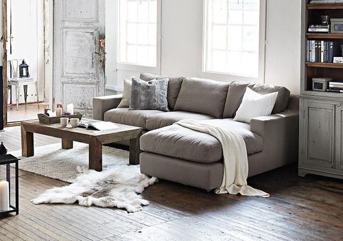 Love the L-shaped couch | Condo living room, Small couches living .