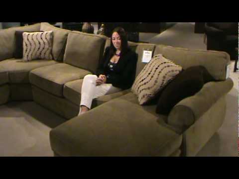 Veronica Sectional Sofa by Broyhill Furniture -- Part I | Home .