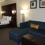 Suite - King Bed with Sectional Sofa Bed - Picture of Comfort Inn .