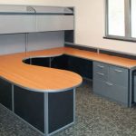 U-Shaped Desks Design for an Efficient and Productive Work Spa