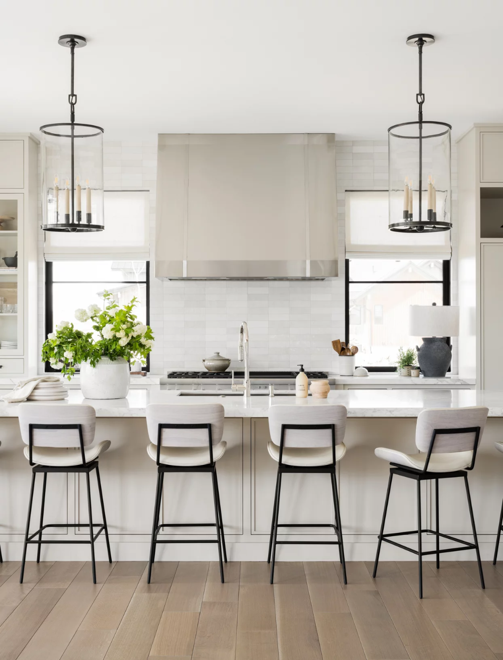 Design Ideas For Kitchen Stools With Backs