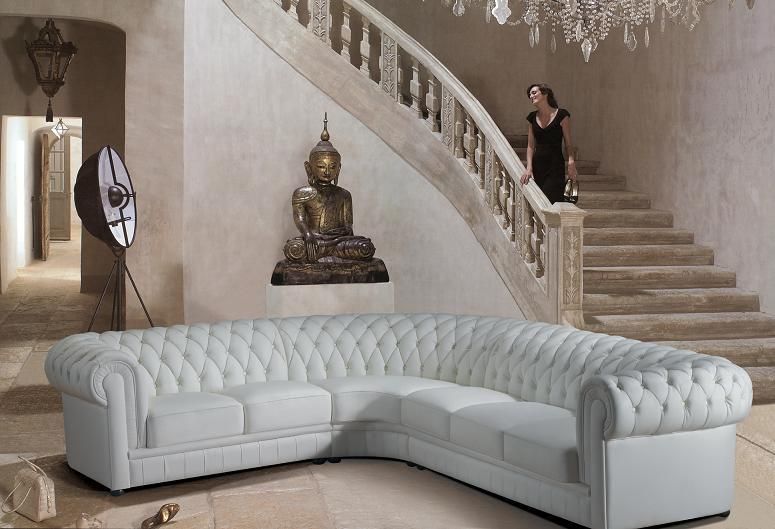 Stunning White Leather Sectional Sofa Decorating Ideas for a Chic and Sophisticated Living Room
