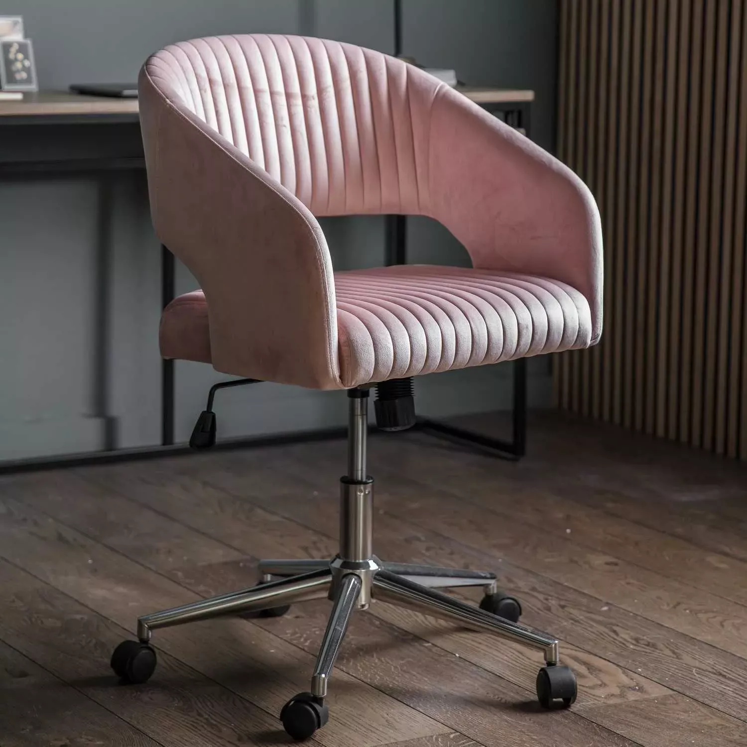 Add a Touch of Elegance to Your Workspace with a Modern Pink Office Chair