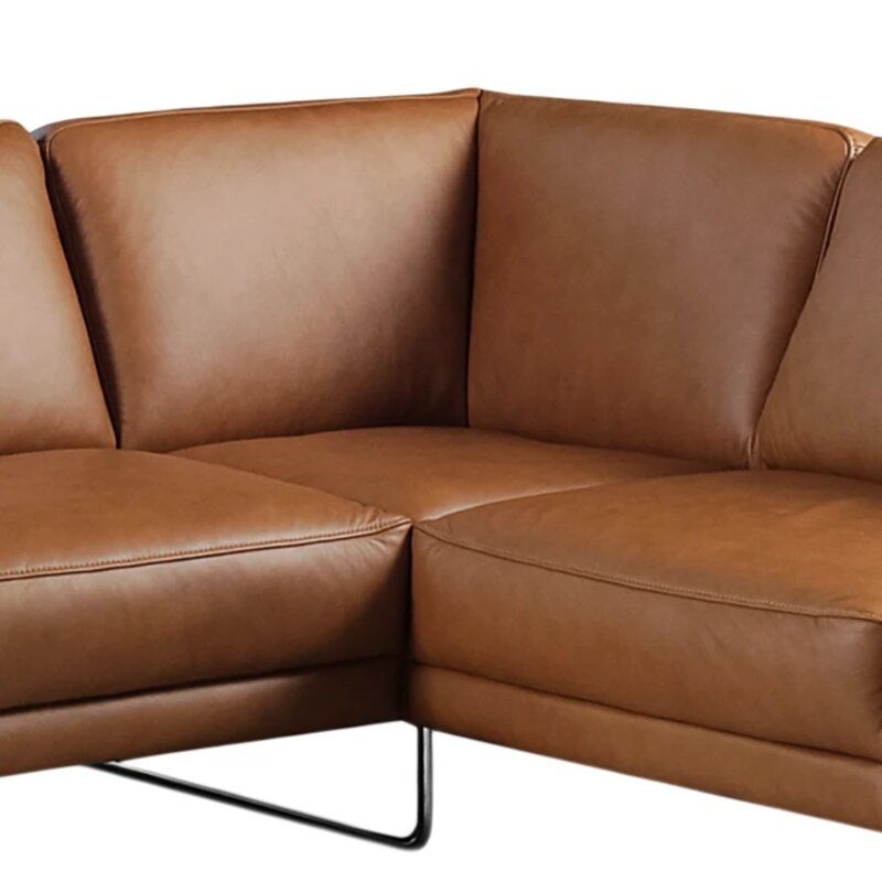 Choosing the Perfect Leather Corner Sofa for Your Living Room