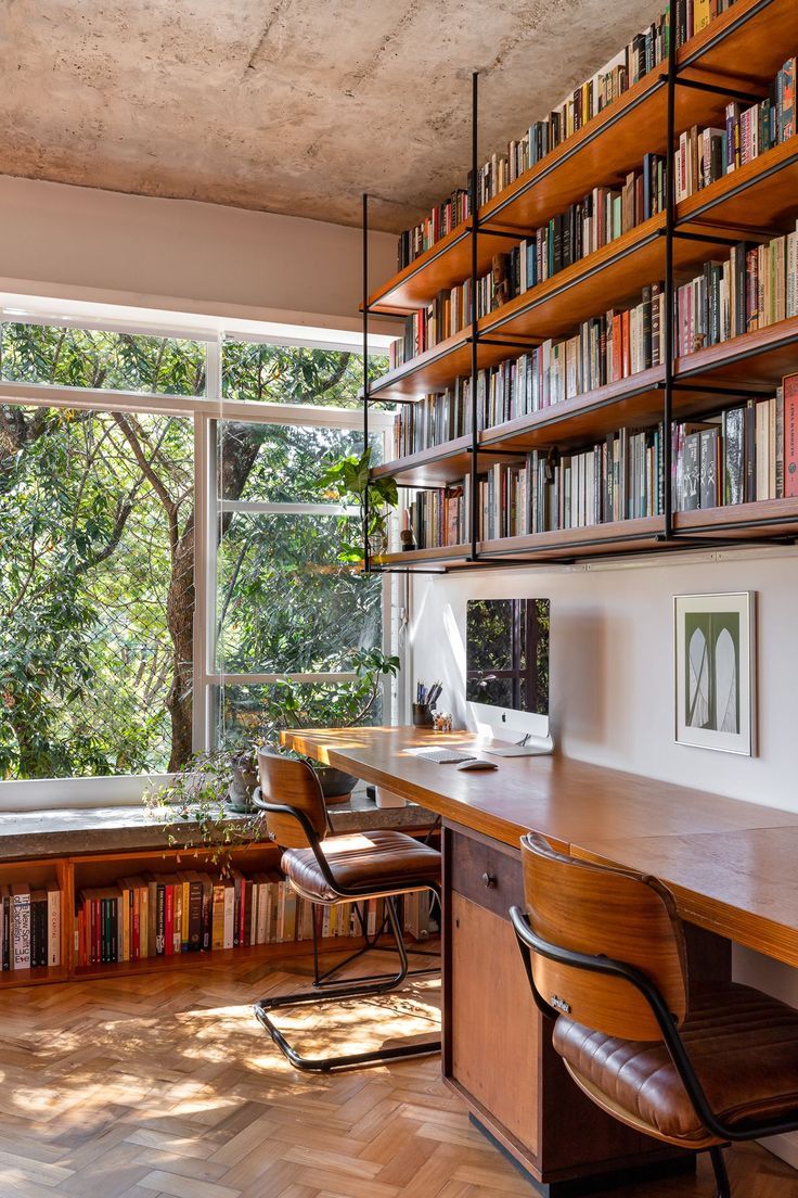 Crafting Space-Saving Style: DIY Bookshelves for Modern Small Spaces