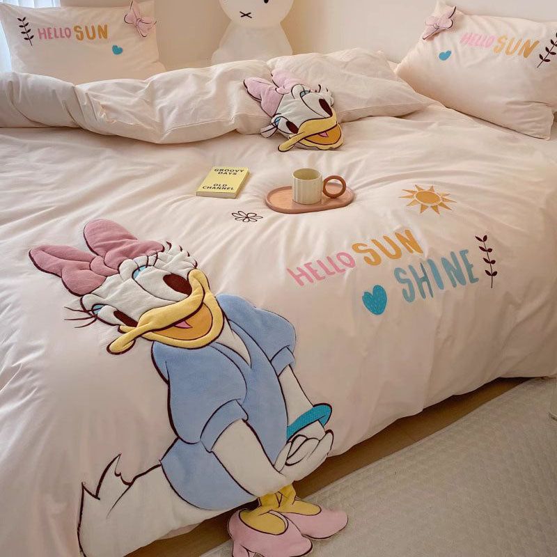 Dreamy Disney Princess Bedding: Transform Your Bedroom with a Full Size Set!