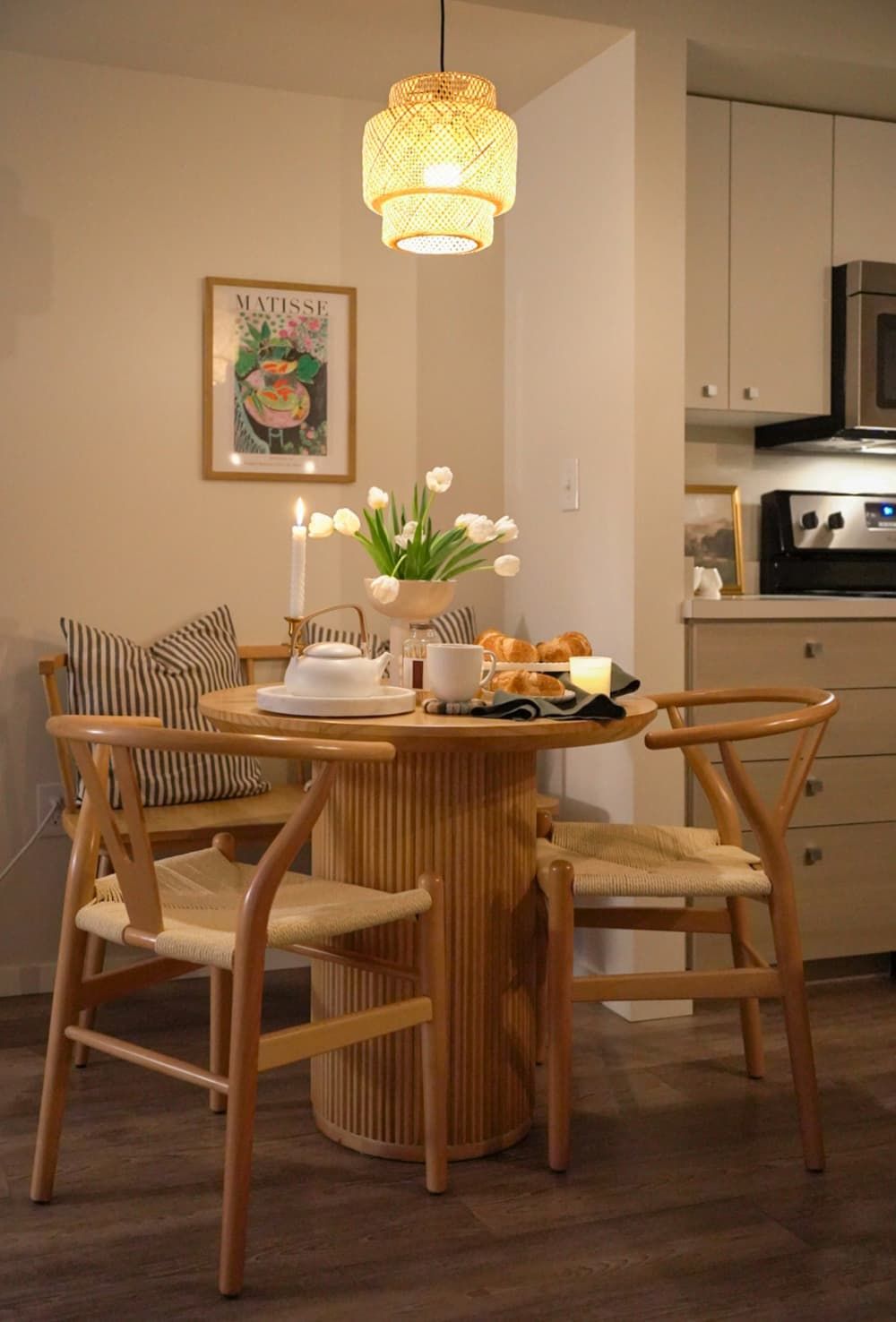 breakfast nook table with bench