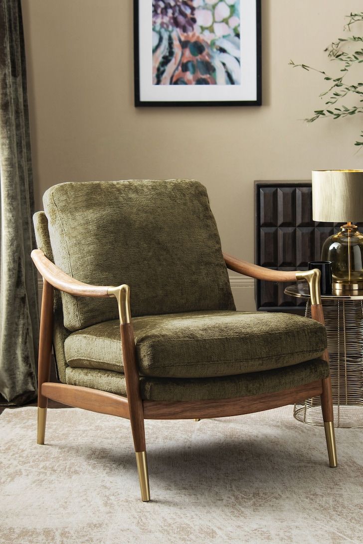 Go Green with Stylish Sofa Chairs: Enhancing Your Living Room Décor