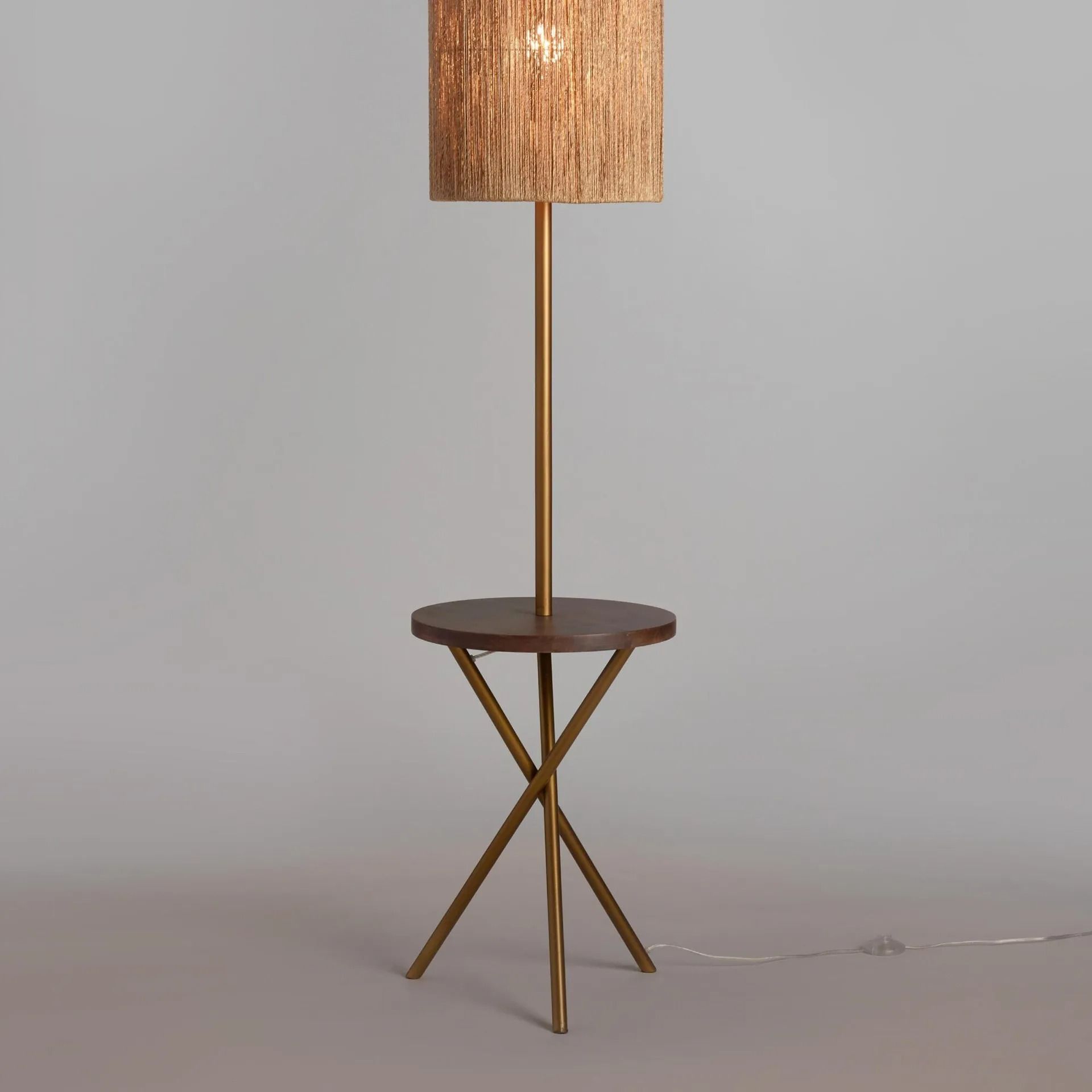 Innovative and Space-Saving: The Benefits of Floor Lamps with Table Attached