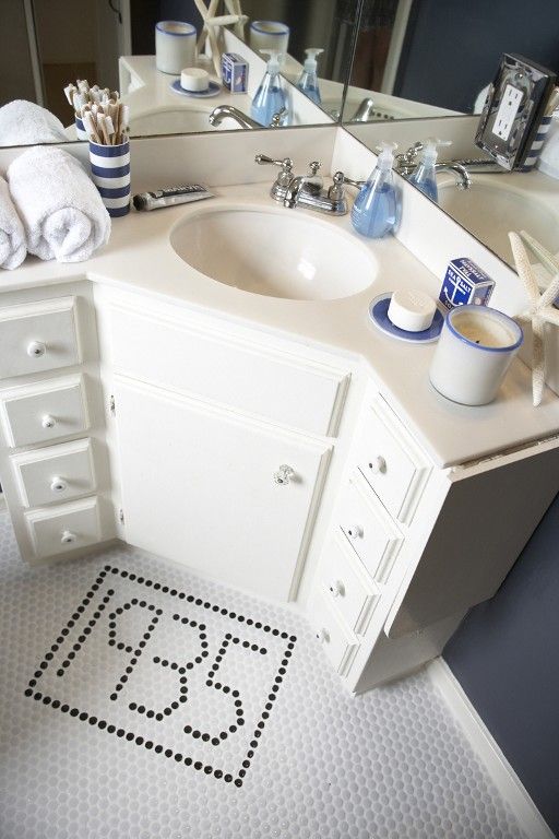 Maximizing Space and Style: The Benefits of a Corner Bathroom Vanity with Sink