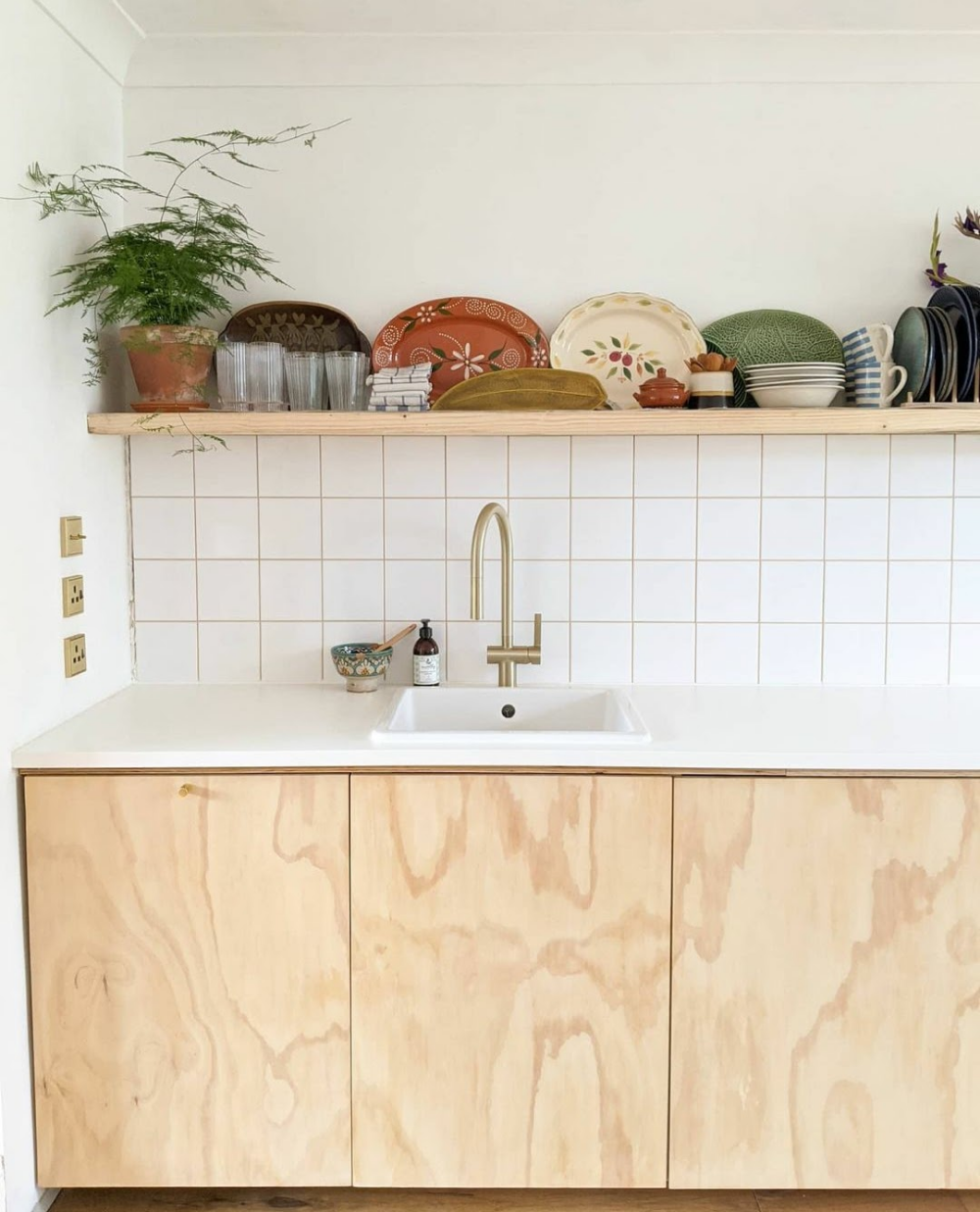 Modernizing Your Kitchen: DIY Tips for a Stylish Update
