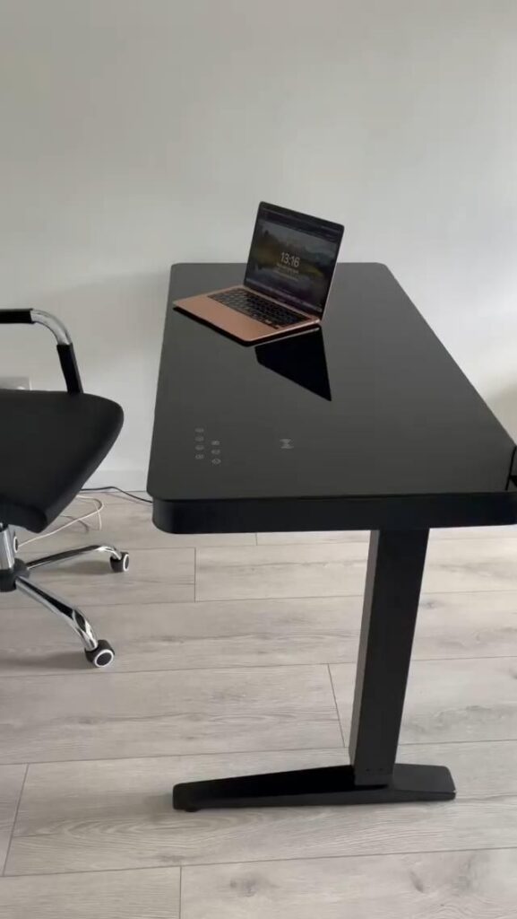 adjustable height computer desk