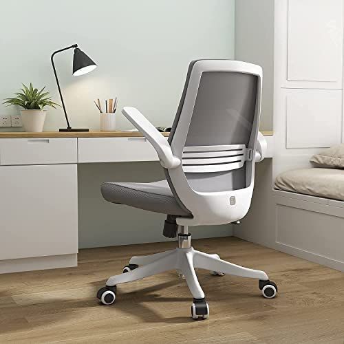 The Benefits of a Desk Chair with Adjustable Arms: Finding Comfort and Support for Every Workday
