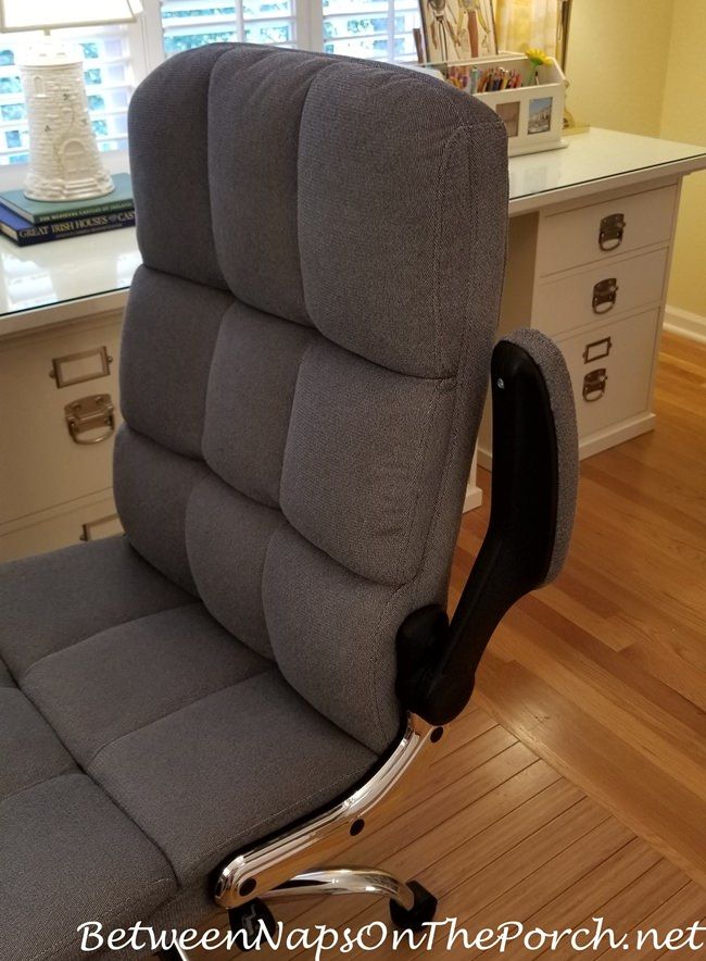 desk chair with adjustable arms