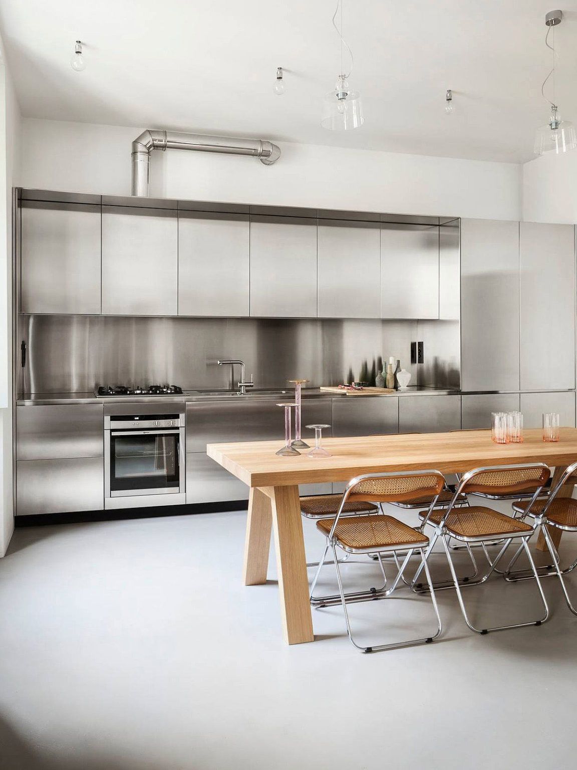The Modern Elegance of Stainless Steel Kitchen Cabinets