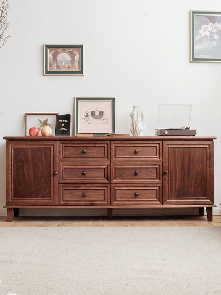 The Timeless Appeal of Solid Wood Dressers: Durable, Stylish Storage Solutions for Any Home