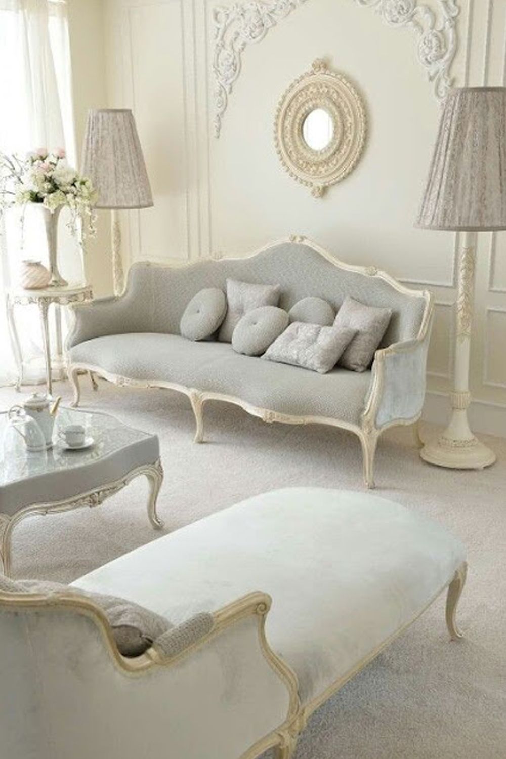 The Timeless Elegance of Classic Sofas: A Touch of Sophistication for Any Home