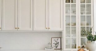 cream colored kitchen cabinets