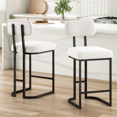 Timeless Elegance: The Beauty of Black and White Counter Stools