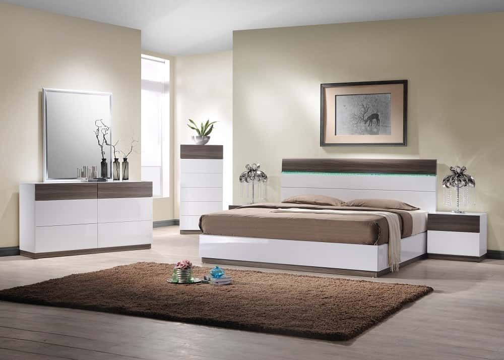 Upgrade Your Bedroom with Stylish Contemporary Full Size Furniture Sets
