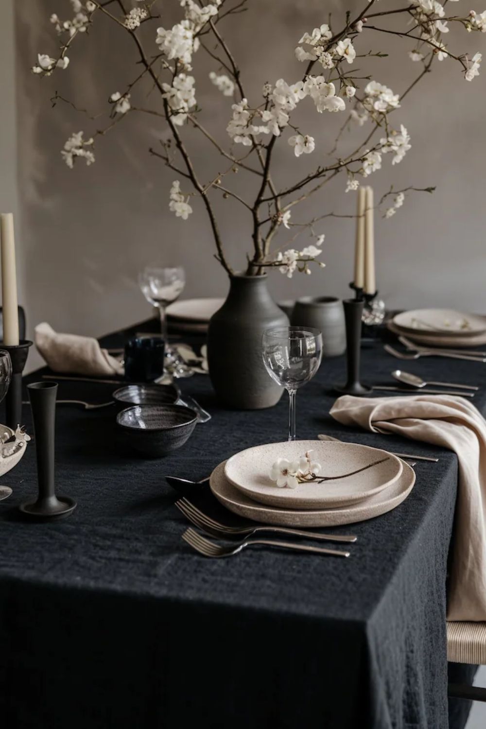 Upgrade Your Dining Experience with Cotton Table Linens: The Perfect Combination of Elegance and Durability
