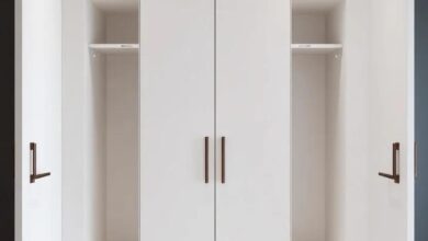 Sleek Simplicity: Exploring Wardrobes with Hidden Handles and Seamless Doors