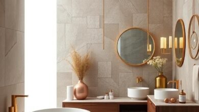 23 Stunning Luxury Bathroom Wall Designs Featuring Elegant Gold Accents