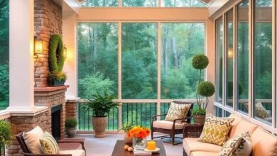 24 Cozy Screened Porch Ideas to Transform Your Evenings into Relaxing Retreats